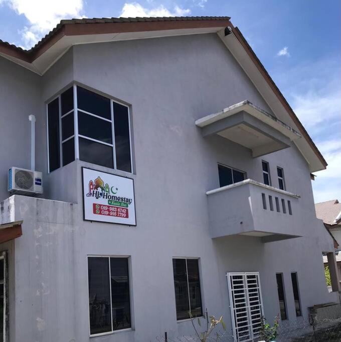 Hj Homestay กัวลาตรังกานู ภายนอก รูปภาพ