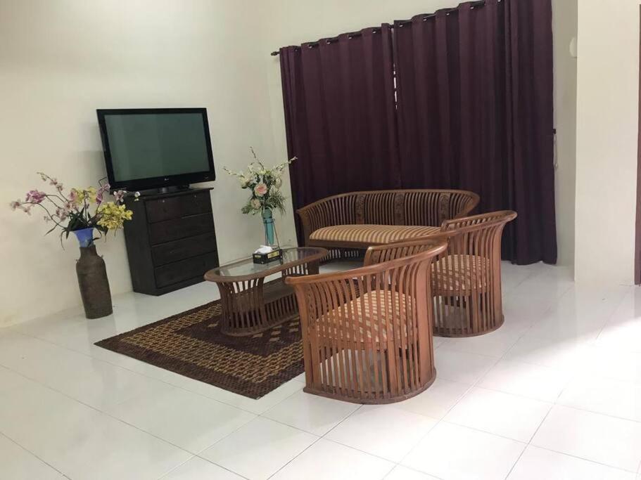 Hj Homestay กัวลาตรังกานู ภายนอก รูปภาพ